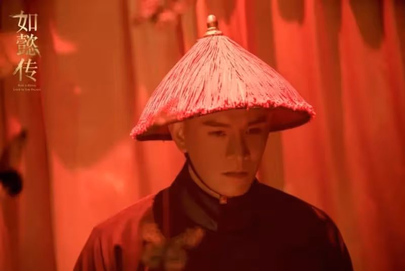 她靠一部劇吃一輩子,二婚嫁一名窮小子,如今丈夫紅到令人嫉妒