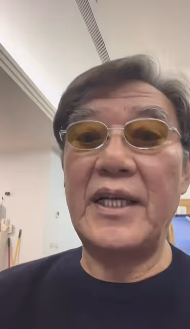 李立群罕曬長子,其態度不耐煩被指沒禮貌,此前因坑爹言論引爭議