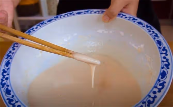家有糯米粉,不要錯過這做法,皮脆里軟又甜糯,一層比一層好吃