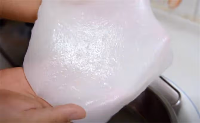 做米皮時，這樣做成功率最高，多加3樣東西，米皮亮白不開裂