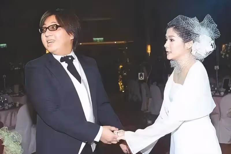 當小三的被出軌，拋棄妻子的成了植物人，娛樂圈「現世報」太爽了