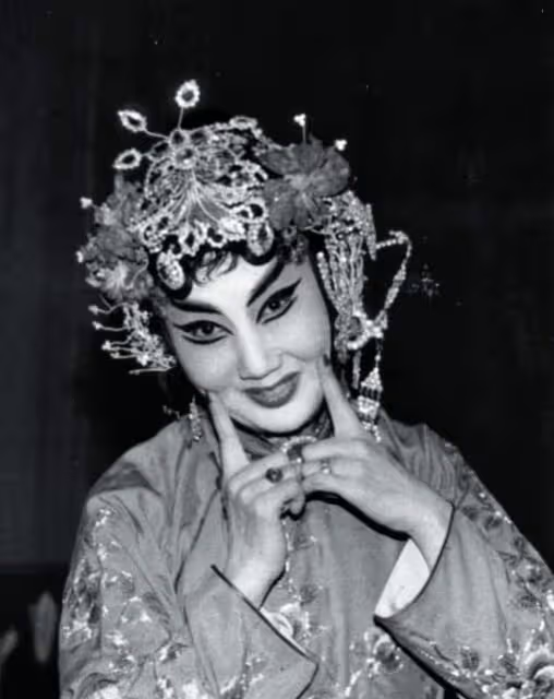 突傳噩耗！83歲藝術家孫毓敏去世，死因曝光，是荀慧生親傳弟子