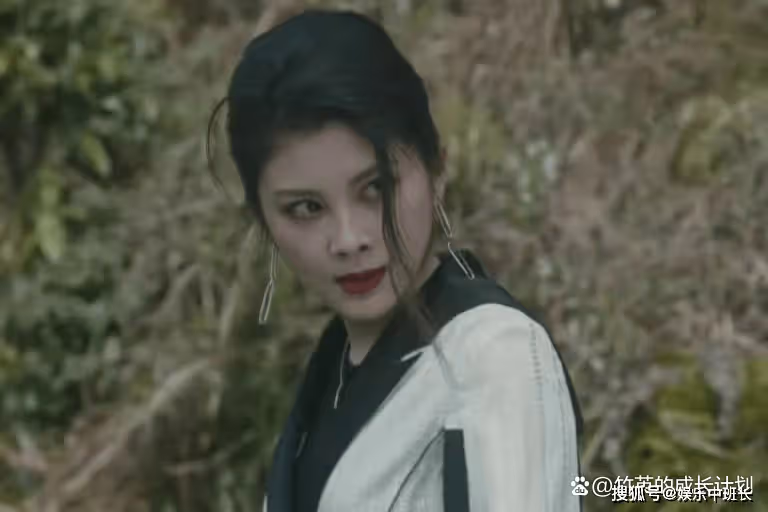 《他是誰》寶麗臨死都想要一句「愛過」，道盡她被活埋的悲慘結局