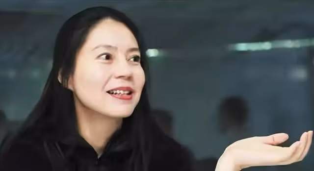 中國體壇第一叛徒胡娜:賽前叛逃美國,害慘中國隊,今卻回國撈金