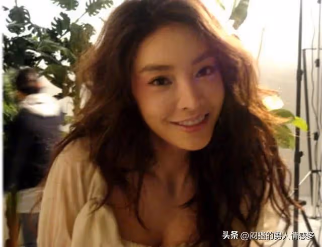 被潛規則至死的韓國十大美女明星。娛樂圈的水太深了。