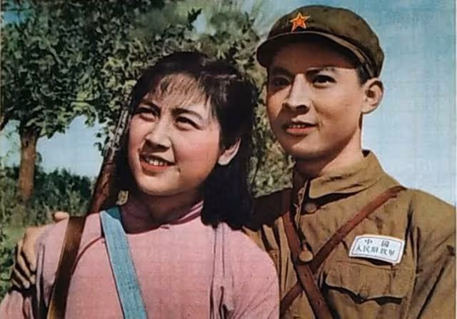 同樣演「脈脈含情」,把王曉棠、王丹鳳和楊麗坤放一起看,差別在哪兒?
