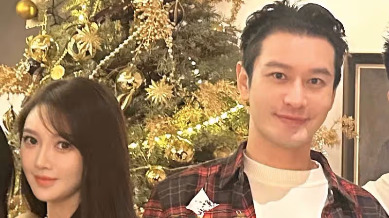 黃曉明葉珂高清同框照首曝光，再次一起打遊戲，為避嫌更換情侶頭像