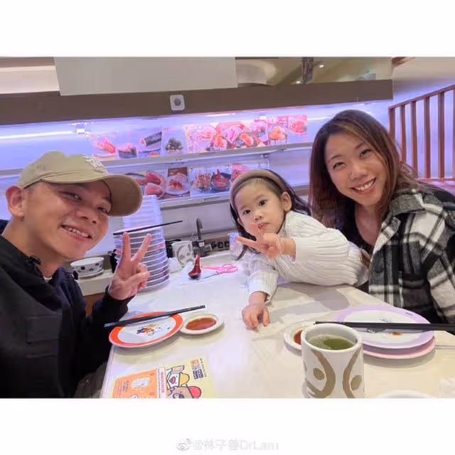 TVB知名男星新劇表現亮眼！與視後兄妹相稱，聞女方離巢感慨落淚