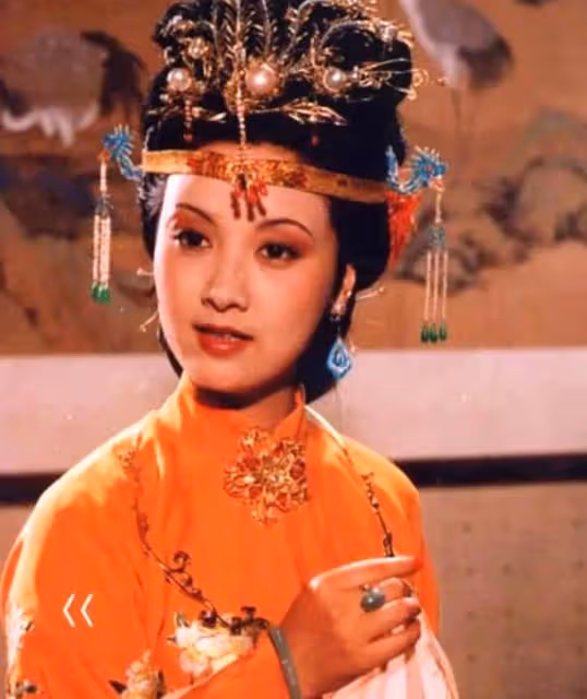 《紅樓夢》演員聚會！鄧婕帶張國立現身，陳曉旭妹妹罕露面氣質好