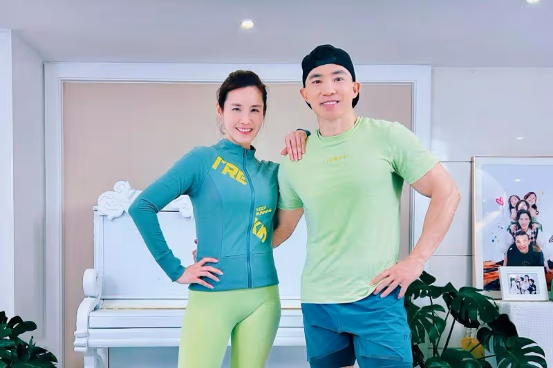 劉畊宏:熱度已過,穿奇裝異服拚命吸引流量,卻越發尷尬