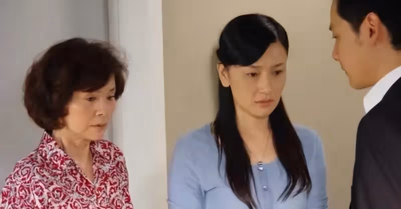 我不吃香菜，婆婆知道後，每道菜灑滿香菜，我一怒之下掀了桌