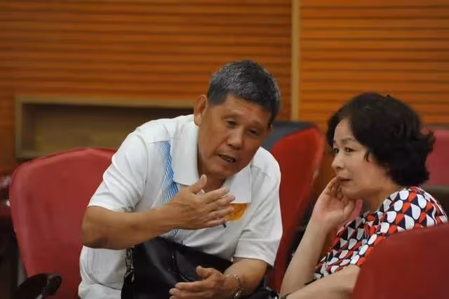 六年前為孫子出氣,扇外孫巴掌,如今找女婿養老,被一腳踹出門