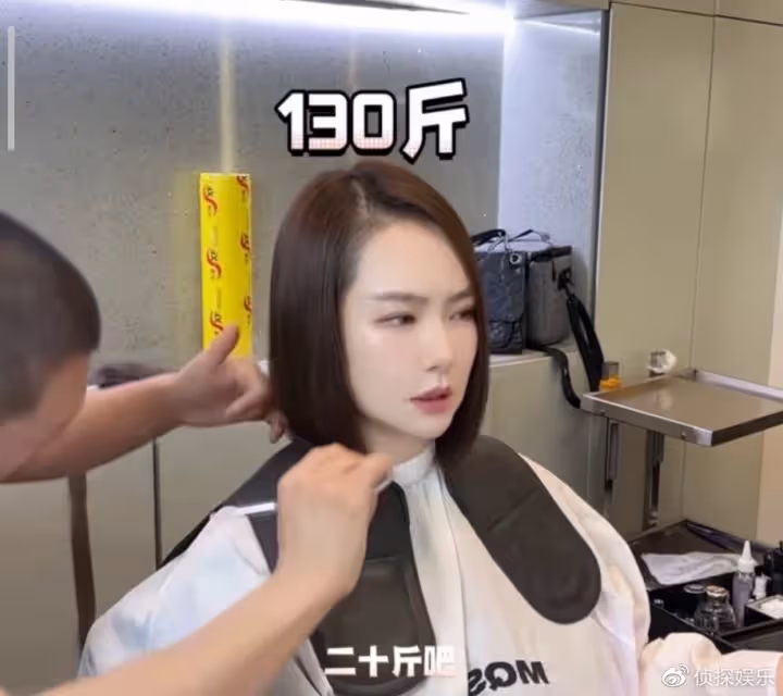 戚薇公開真實體重,為母乳喂養兒子暫緩減肥,復工後仍有130斤