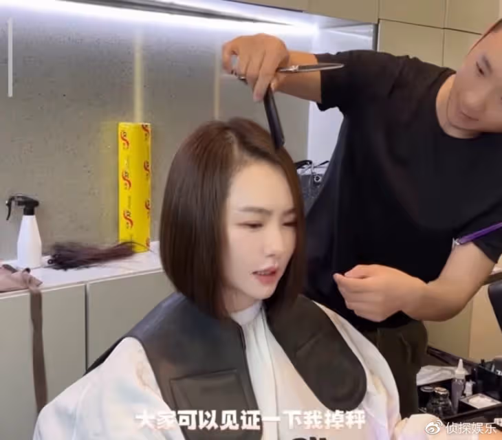 戚薇公開真實體重,為母乳喂養兒子暫緩減肥,復工後仍有130斤