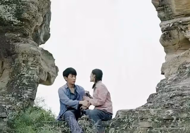 《人生之路》：從主動追愛到接受分手，分析劉巧珍展現的女性力量