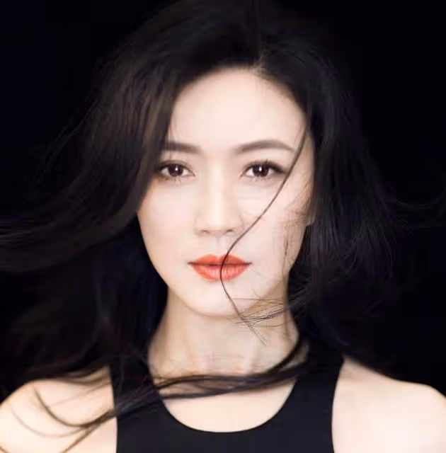 億萬富豪徐明:獄中病逝8年,明星妻子田海蓉和女兒如何了?
