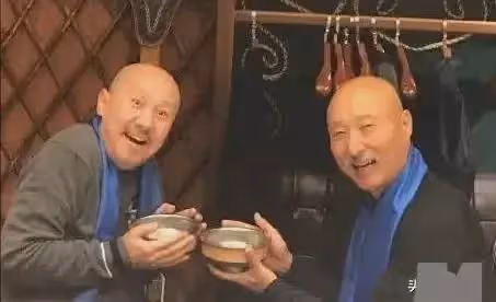 騰格爾給陳佩斯打電話:今晚來我家喝酒,不來就別想認我這個兄弟