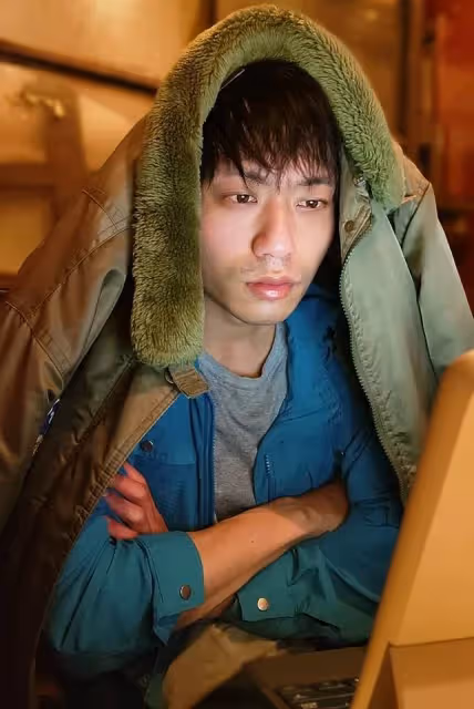 從早拚到晚！本土劇男星「被迫退圈」陷低谷「房租都繳不出」，卸光環「轉行當快遞」：跌倒並不可怕