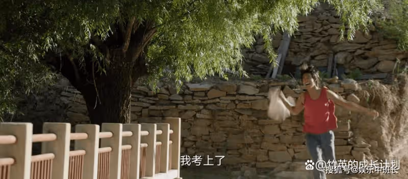 《人生之路》十年後重看高加林放棄復讀，才懂為人父母不易