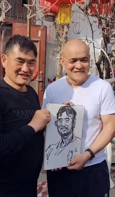 大衣哥向蔣大為道歉，曝師徒恩怨真相，稱被人挑撥離間與他無關
