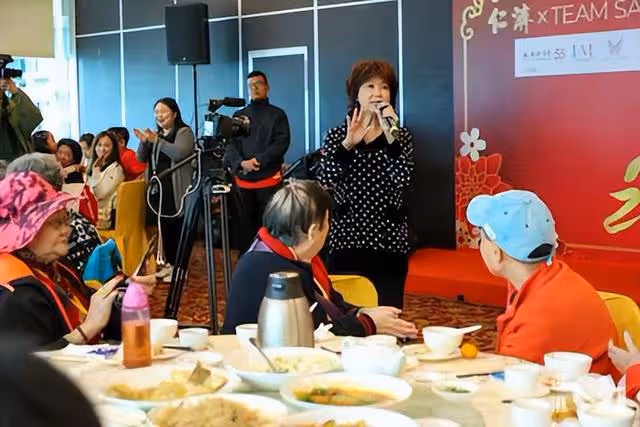 TVB老戲骨身形暴瘦自揭原因,籌備演唱會,暫時不會回巢拍劇