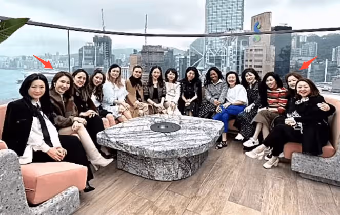 婚變風波後伏明霞首露面,與黎姿出席湯敏儀飯局,臉發福開心燦笑