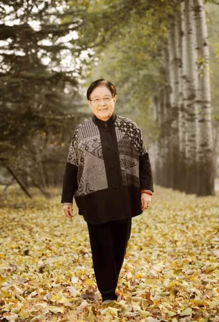 谷建芬：李谷一喊她前輩，毛阿敏敬她如母，丈夫女兒先後早逝