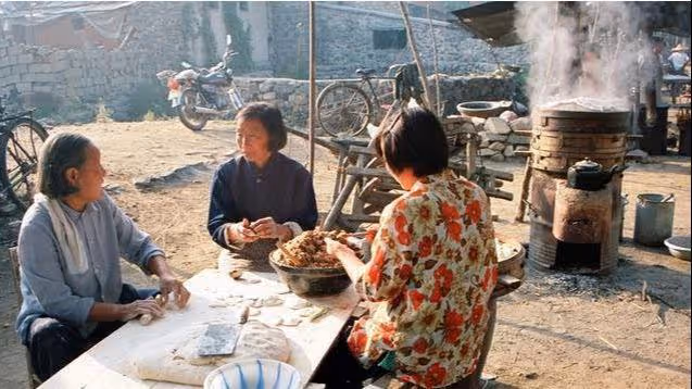 我結婚時婆家分文不給,小姑子出嫁時陪嫁十萬,我對老公說一番話