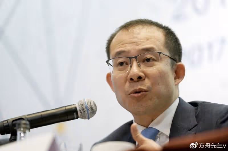 香港名媛參加飯局!伏明霞馮余慕莊現身,51歲黎姿拍照只能靠邊站