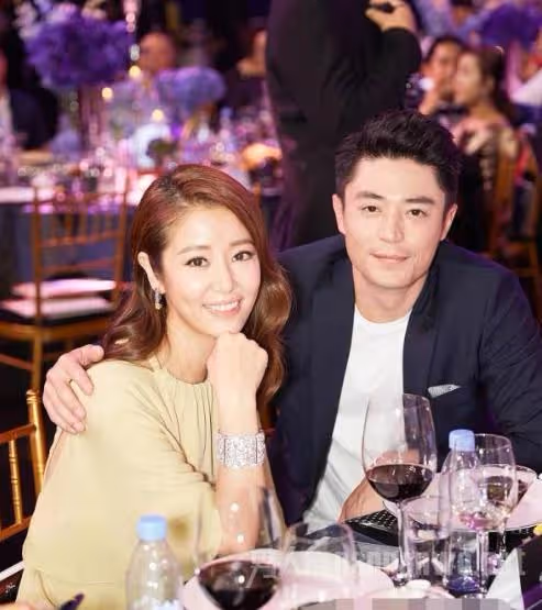 曝林心如霍建華已離婚?一面鏡子帶你揭開傳言背後的深層原因