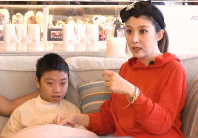 母子同患重病！52歲女星透露13歲兒子病情惡化，被斷言活不過今年