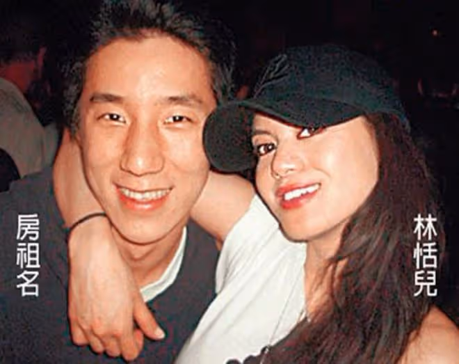 巨頭企業總裁夫人宴請闊太!黎姿坐角落,伏明霞婚變風波後首露面