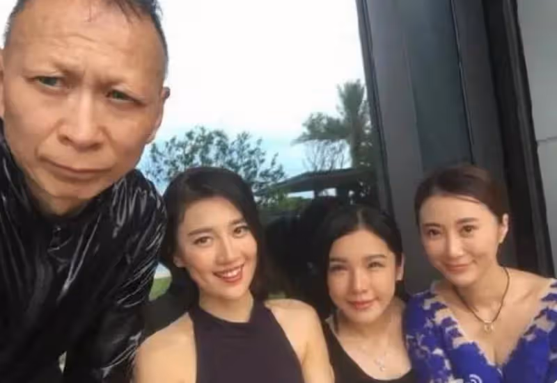 這5位男星一個比一個丑，老婆卻一個比一個漂亮，他們憑什麼？