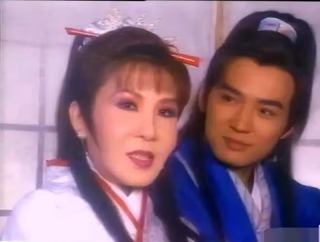 蔣雯麗劉曉慶林心如,3位中年女星和小花搶飯碗,丫頭教永不消失