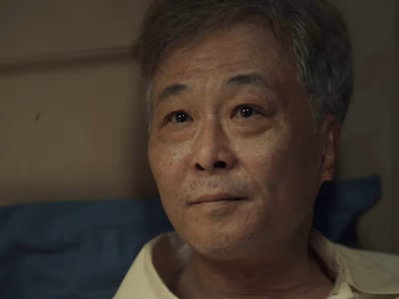 悄悄開播，收視率大爆！東方衛視選對劇，靳東沒讓人失望
