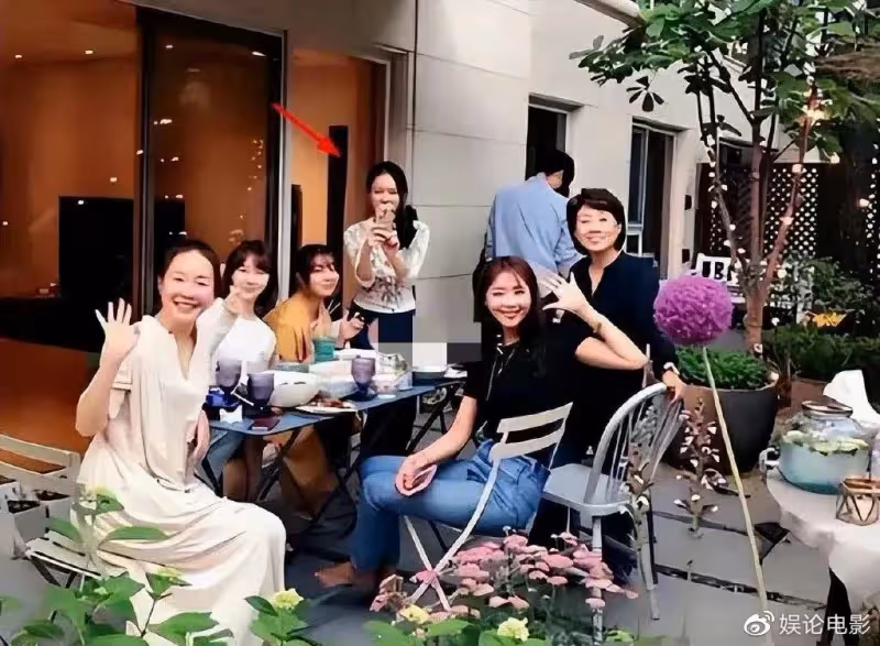 孫藝珍曬結婚照慶祝結婚一周年,幸福而美好,再次粉碎離婚傳聞