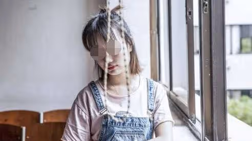 男友買房寫母親名,讓女友花錢裝修,女友酸道:「你這買賣不虧」