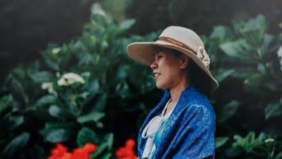 婆婆來做客,老公把剩菜端出,媳婦:媽來了下館子,讓她吃頓好的