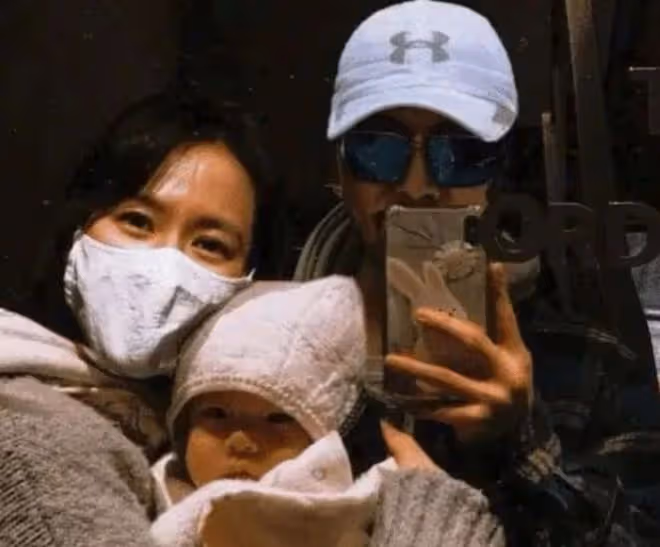 結婚一周年！孫藝珍曬未曝光過的婚紗照慶祝，與玄彬牽手幸福洋溢