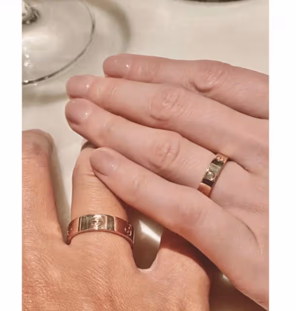 陳喬恩慶結婚一周年,曬牽手照秀幸福,曾暗示Alan不是她的理想型