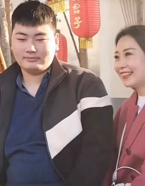 大衣哥:批評自己兒子小偉,和家人格格不入,啥時候才能真正長大