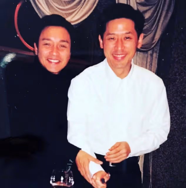 張國榮生前最後一次公開亮相：手抖狀態不佳，仍把笑容留給觀眾