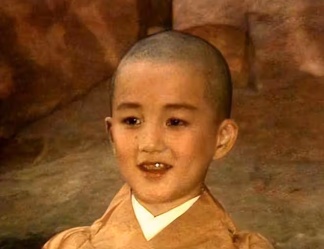 槿汐姑姑孫茜帶娃走秀,6歲兒子氣場全開,繼承副總裁老爸高顏值