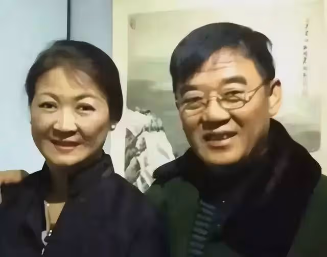李立群酒後立遺囑,上海2000萬豪宅給女兒,兒子當場發飆令人寒心