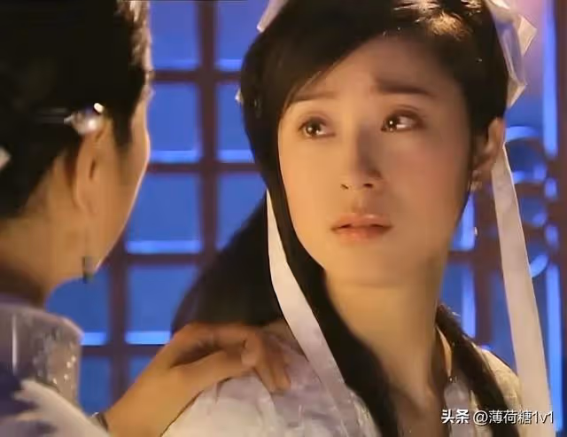 56歲的陳法蓉身材火辣，前凸後翹似20歲少女！