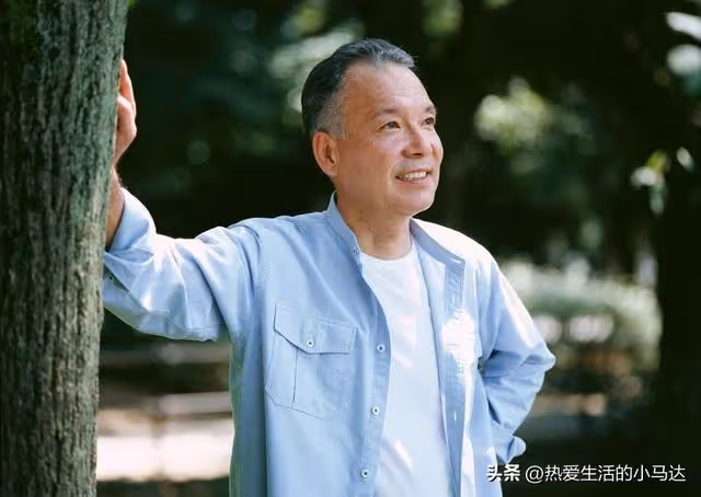 每月貼補兒子5500元,幫兒子收了一件快遞後,我決定對自己好一點