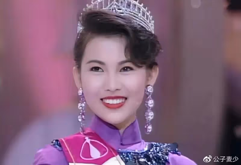 「睡遍」全港女星的劉鑾雄,花了3億換腎,最後娶了平平無奇的記者