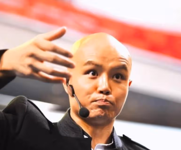 樂嘉美國生活曝光!國內賺錢國外花,開豪車購物,他一點都不落魄