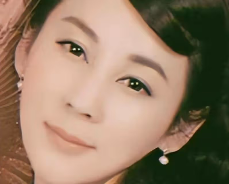 樂嘉美國生活曝光!國內賺錢國外花,開豪車購物,他一點都不落魄