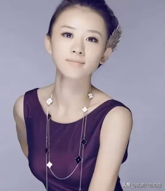 22歲美女主持與40歲副局長同居3年，局長說：你連當小三都不合格